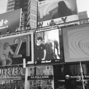 Times Square, NY Valla 95' x 95' x 10 Impresiones